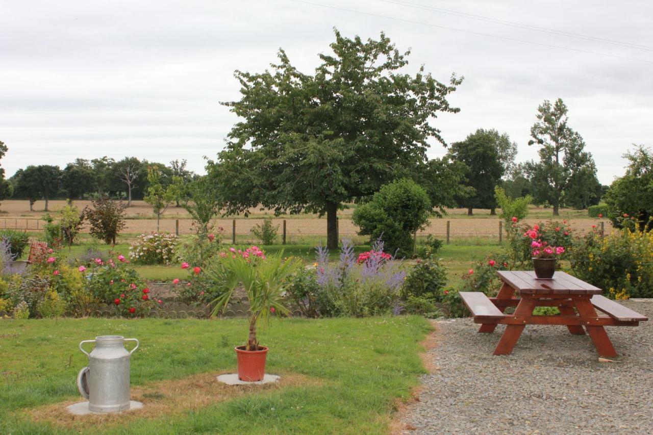 Au P'Tit Mont Ardevon Exterior foto